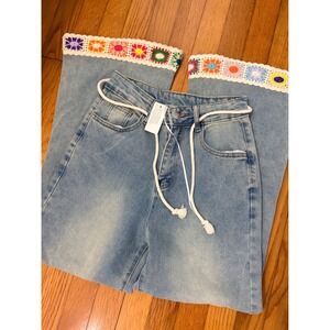 Davi & Dani Crochet Granny Square Trim Wide Leg Jeans Light Wash Boho Denim S/M